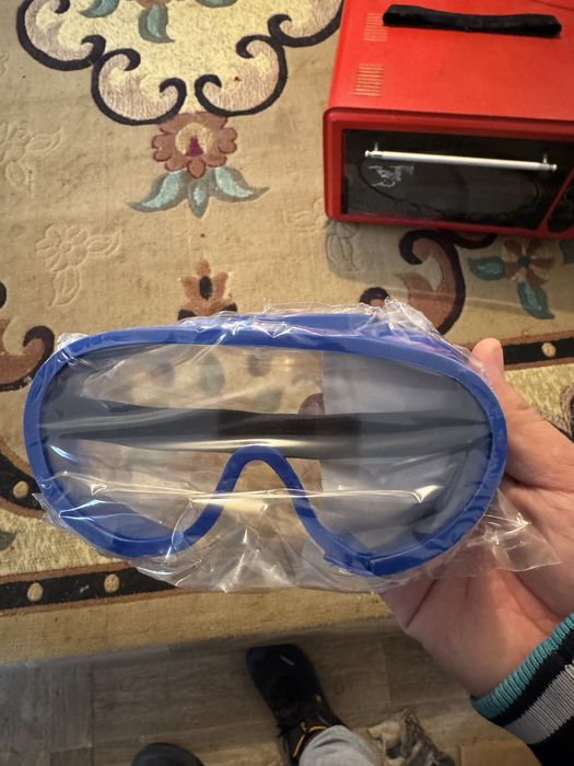 Защитные очки, прозрачные