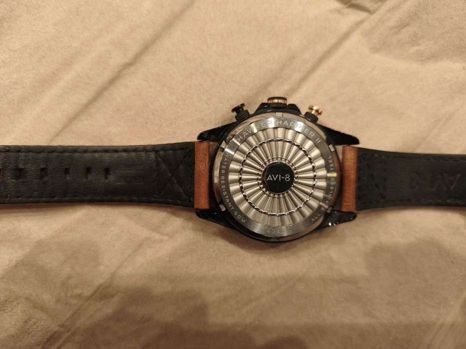 Ceas de Colecție AVI-8 inspirat din aviatie