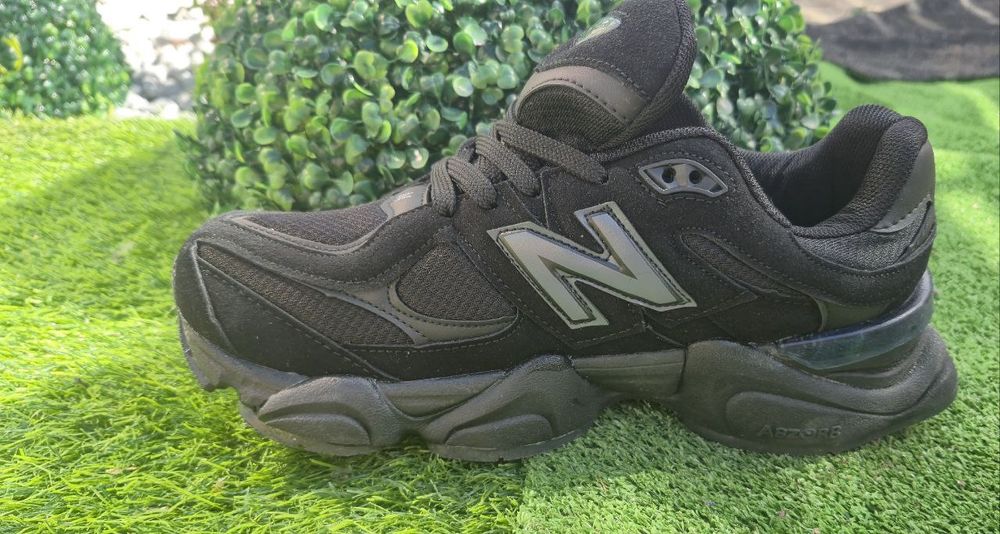 New balance Mai multe detalii în descriere