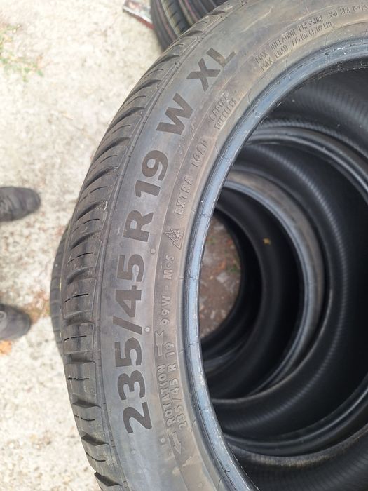 Anvelope Continental 235/45/19 m+s 4 buc