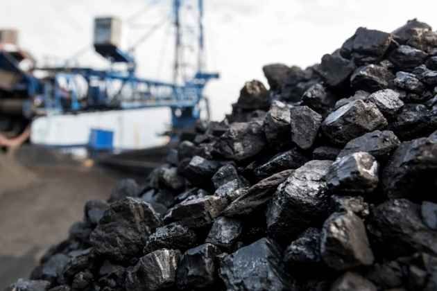 КАМАЗ. Песок молодецкий. Балласт. Щебень. Уголь. Перегной. Шлам.