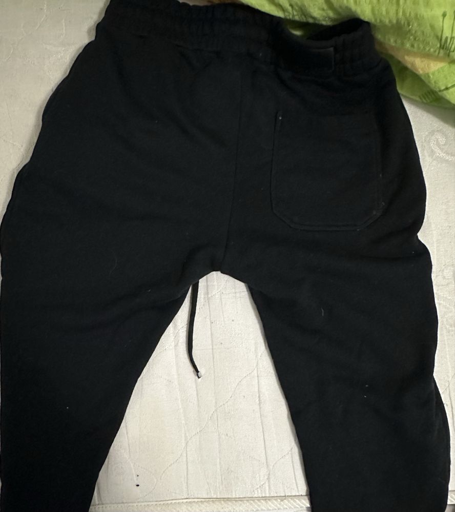 Vand pantaloni amirii