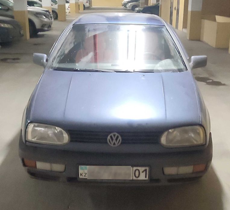 Volkswagen Golf III / 1.8 L / АКПП / 1993 г.