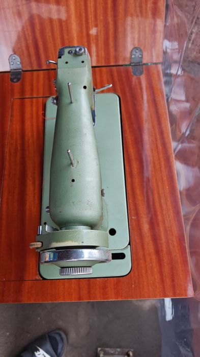 Masina de cusur ERIKA