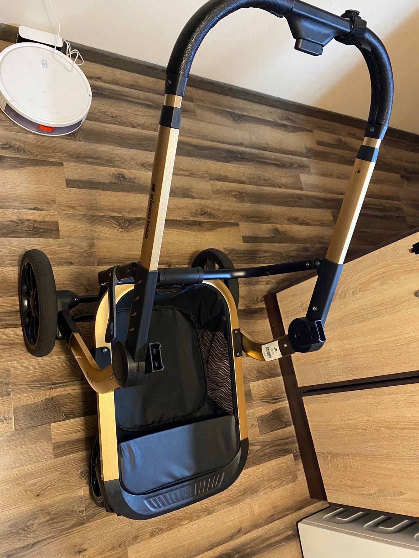Продавам Комбинирана бебешка количка 3 в 1 KikkaBoo - Irene.