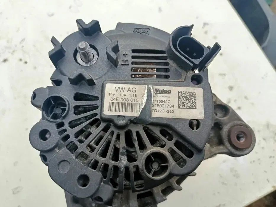 Alternator Valeo vw Golf 7/T-ROC/Polo 6C /Audi A1/A3/Q2 cod 04E903015