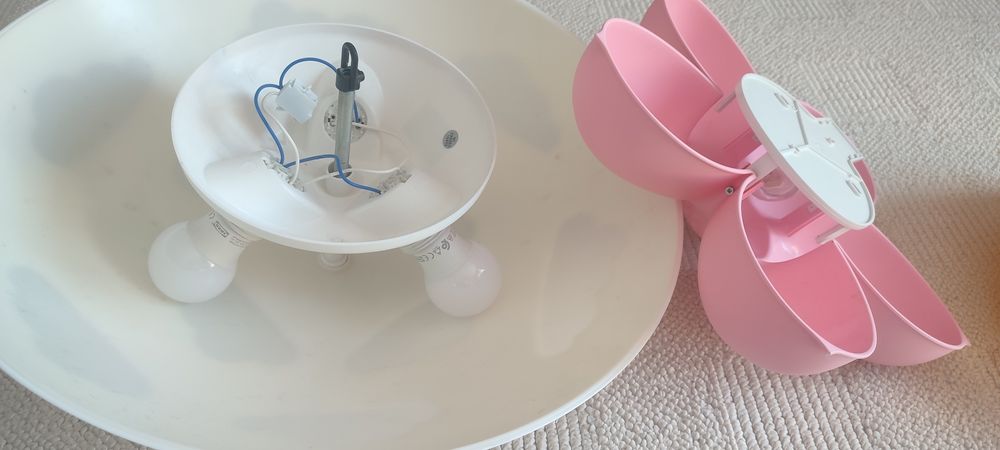 Vând set aplice camera copii