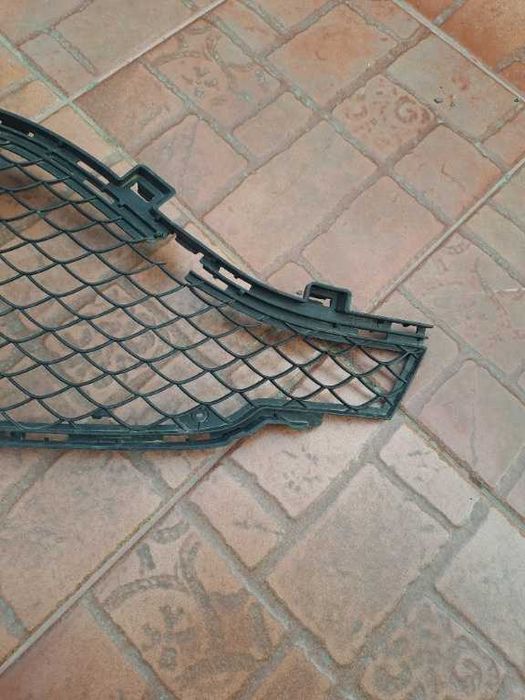 Grila stanga Mercedes GLE C292 AMG cod A2928853321