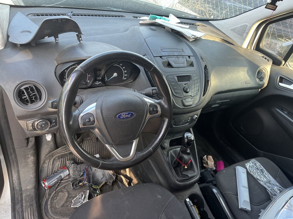 Ford Transit Courier 1.0 бензин ЗА ЧАСТИ