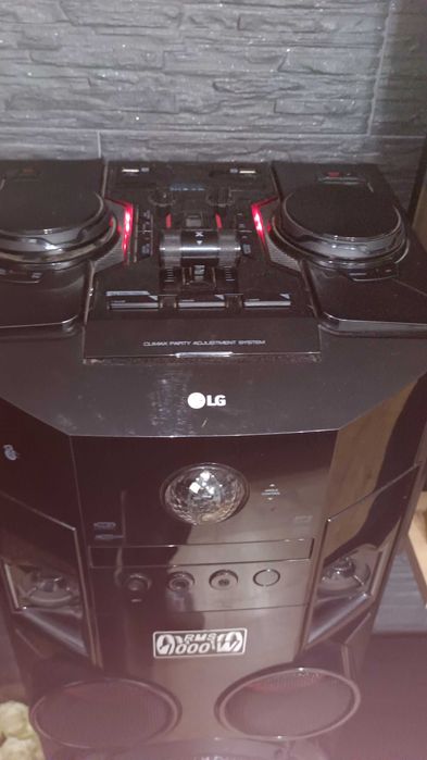 Boxa LG OM7560 1000W Rms