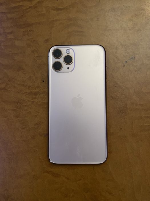 Продам iPhone 11 pro в идеальном состоянии