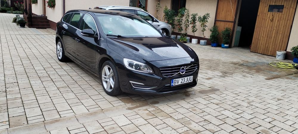 Volvo V60 plug - in - hybrid