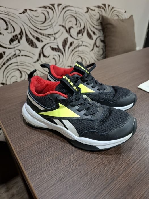 Детски маратонки REEBOK