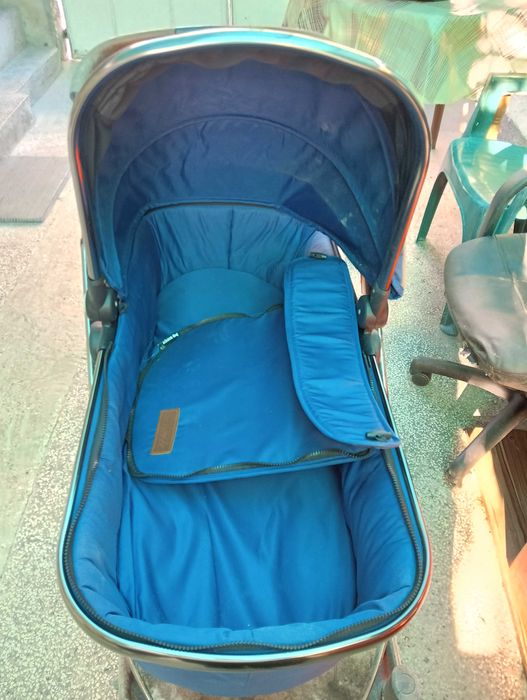 Бебешка количка Divaina