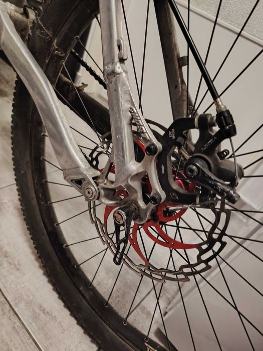 Bicicleta Downhill Ghost