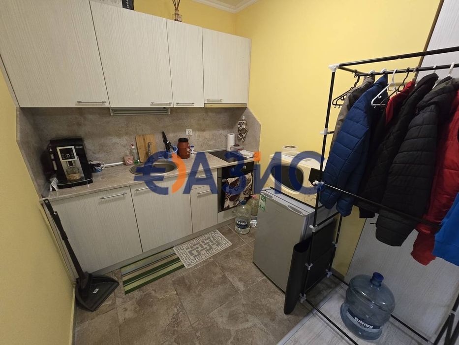 Продава се Едностаен апартамент в к.к. Слънчев бряг - 50 кв.м за 1100 €/кв.м - Снимка #4