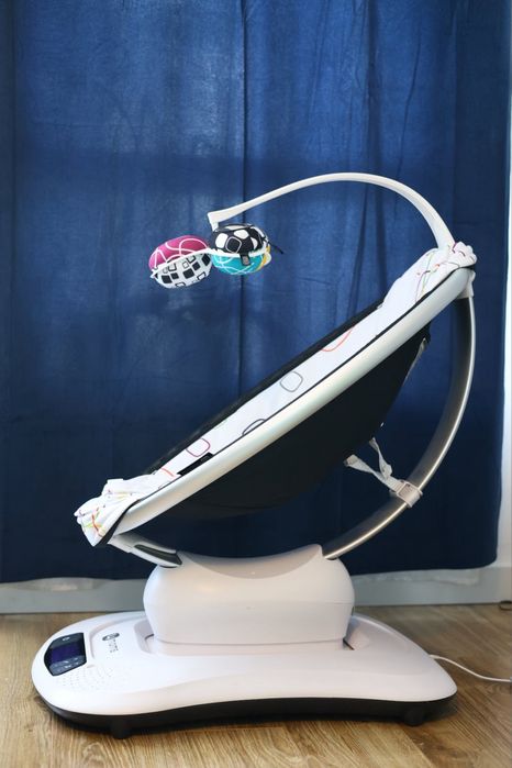Електрическа люлка MamaRoo 4
