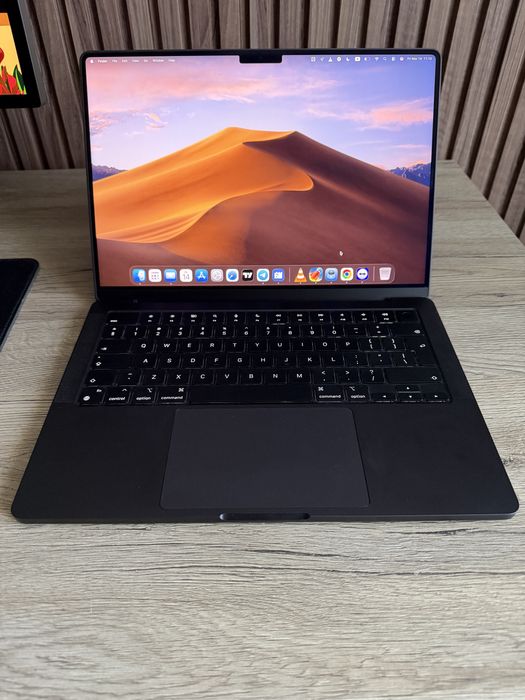 Macbook 14 pro M4 Nano texture 512GB