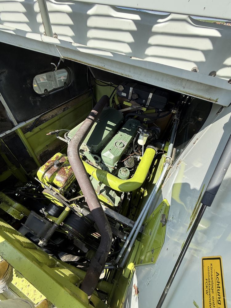 Vand combina claas mega 208