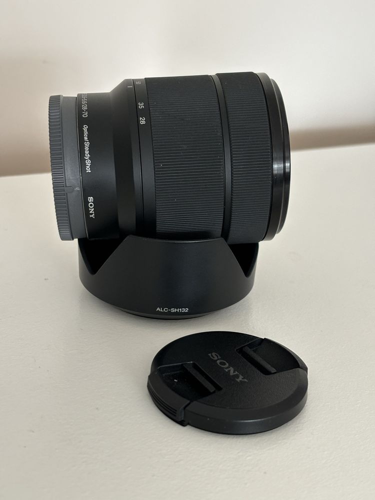 Продавам обектив Sony E-mount FE 3.5-5.6/28-70 OSS