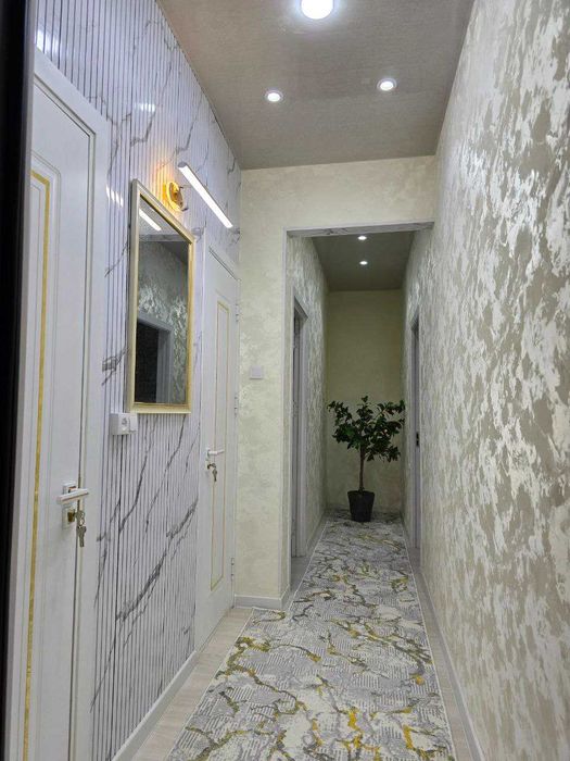 Продам 2/1/4 Чиланзар 20 , ремон6т мебель и техника