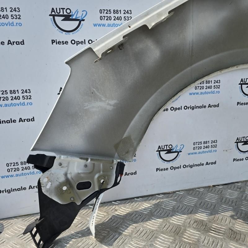 Aripa fata dreapta Opel Astra J