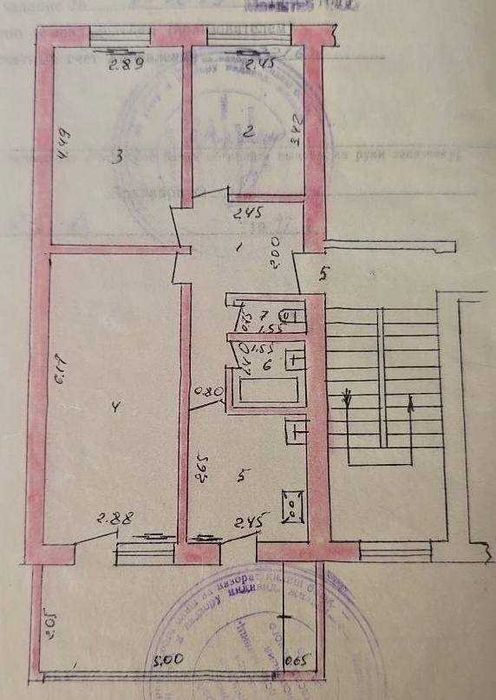 Продам в Центре 3-х ком-ую, 3-й этаж, Космонавтов, ул. Мирабад, кирпич