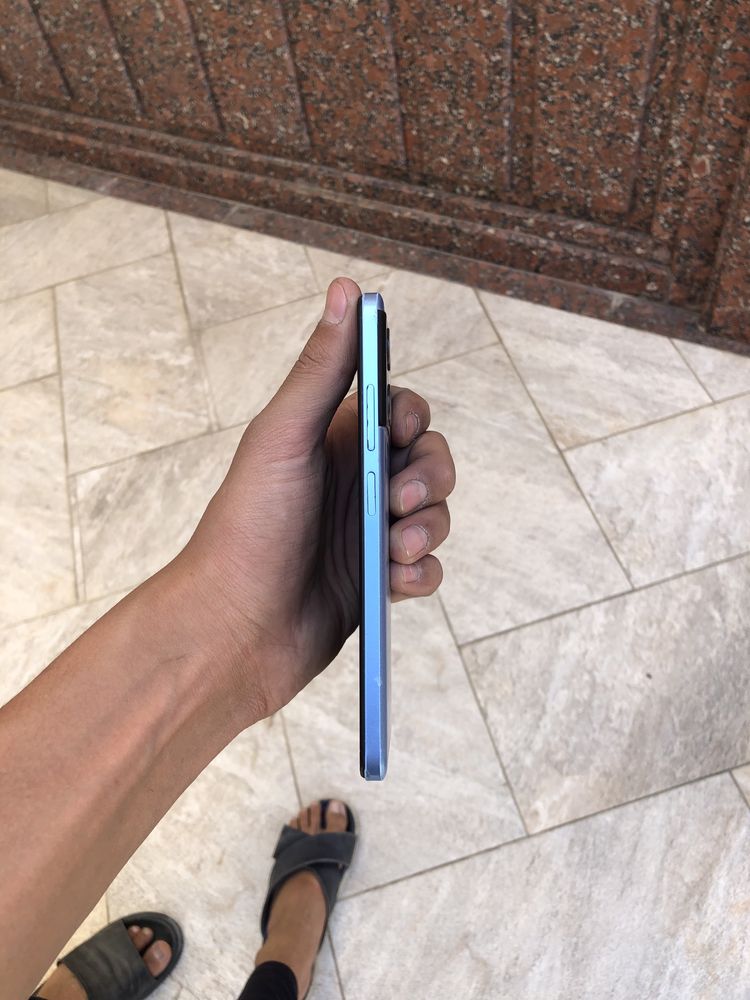 Redmi note 11 R 128/8