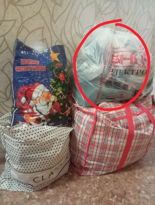 Отдам обувь срочно