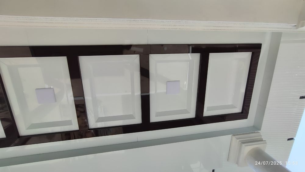 Alyukabond, Alikafon