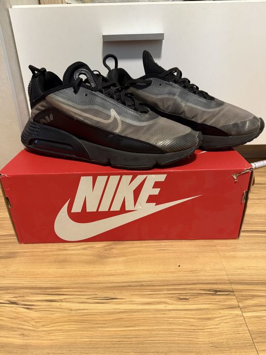 ОРИГИНАЛНИ Nike air max 2090