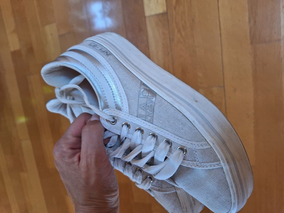 Tenisi Napapijri/Converse  36/37 alb