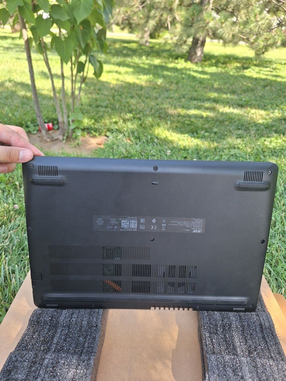 Noutbuk Acer -  ideal holatda!