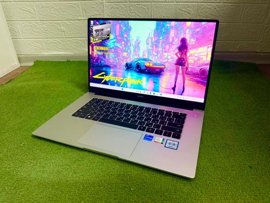 Премиум Huawei MateBook D15 Core i5-1135G7/8GB/SSD/Full Hd IPs