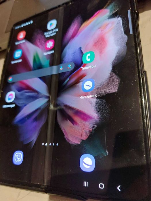 Samsung SOLD 3 за ремонт.
