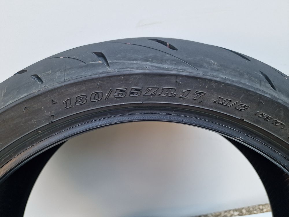 180/55/17 Dunlop dot 2022