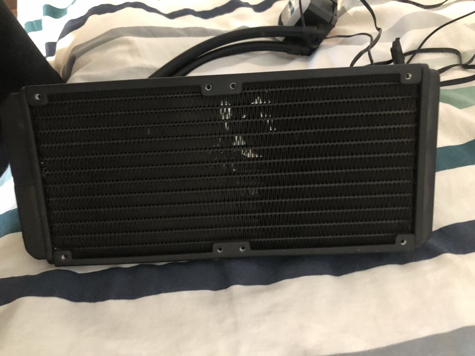 Водно охлаждане Cougar