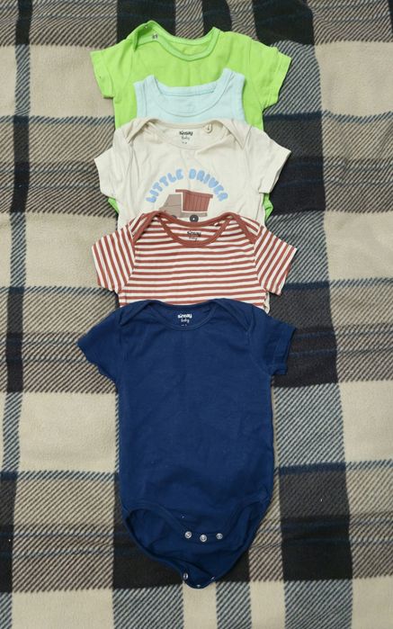 Продам пакет вещей