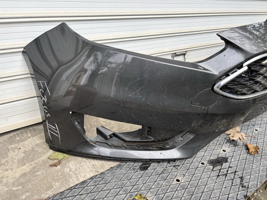 Предна броня за Ford Focus Mk3 III  2014-2018