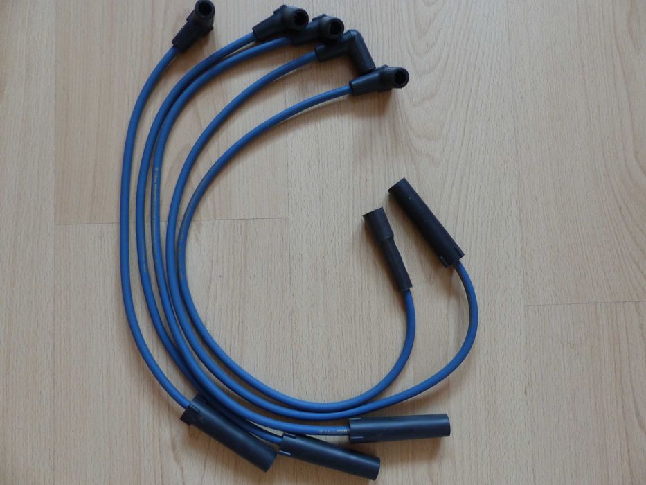 Силиконови кабели запалване Рено