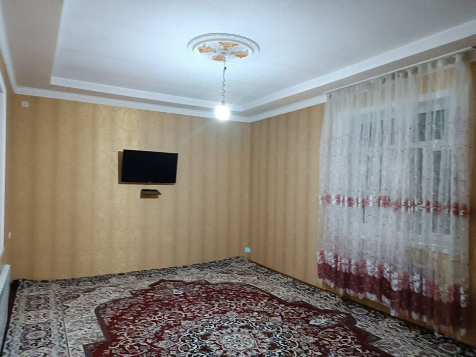 Arzon uy sotiladi 9 sotuk