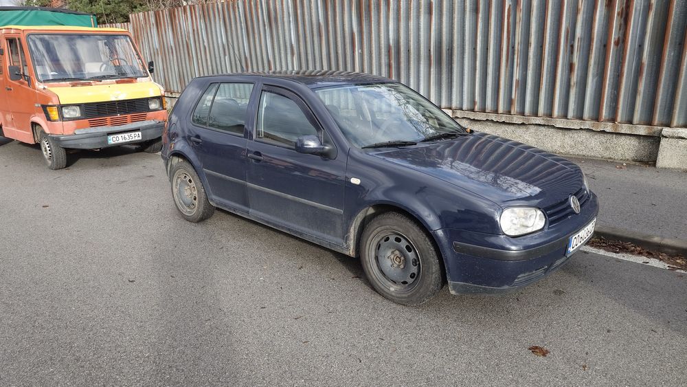 Golf 4 1.6 с газ