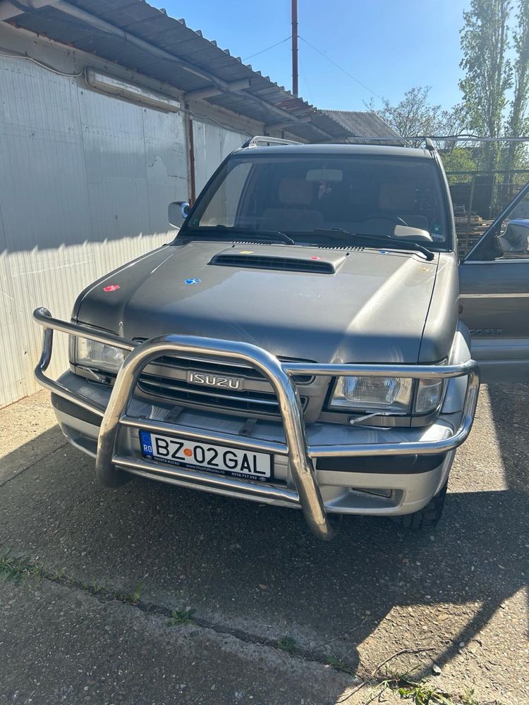 Isuzu trooper 3.0 diesel autoutilitara