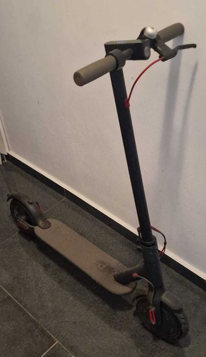 Trotineta electrica Xiaomi Mi originala, in stare buna