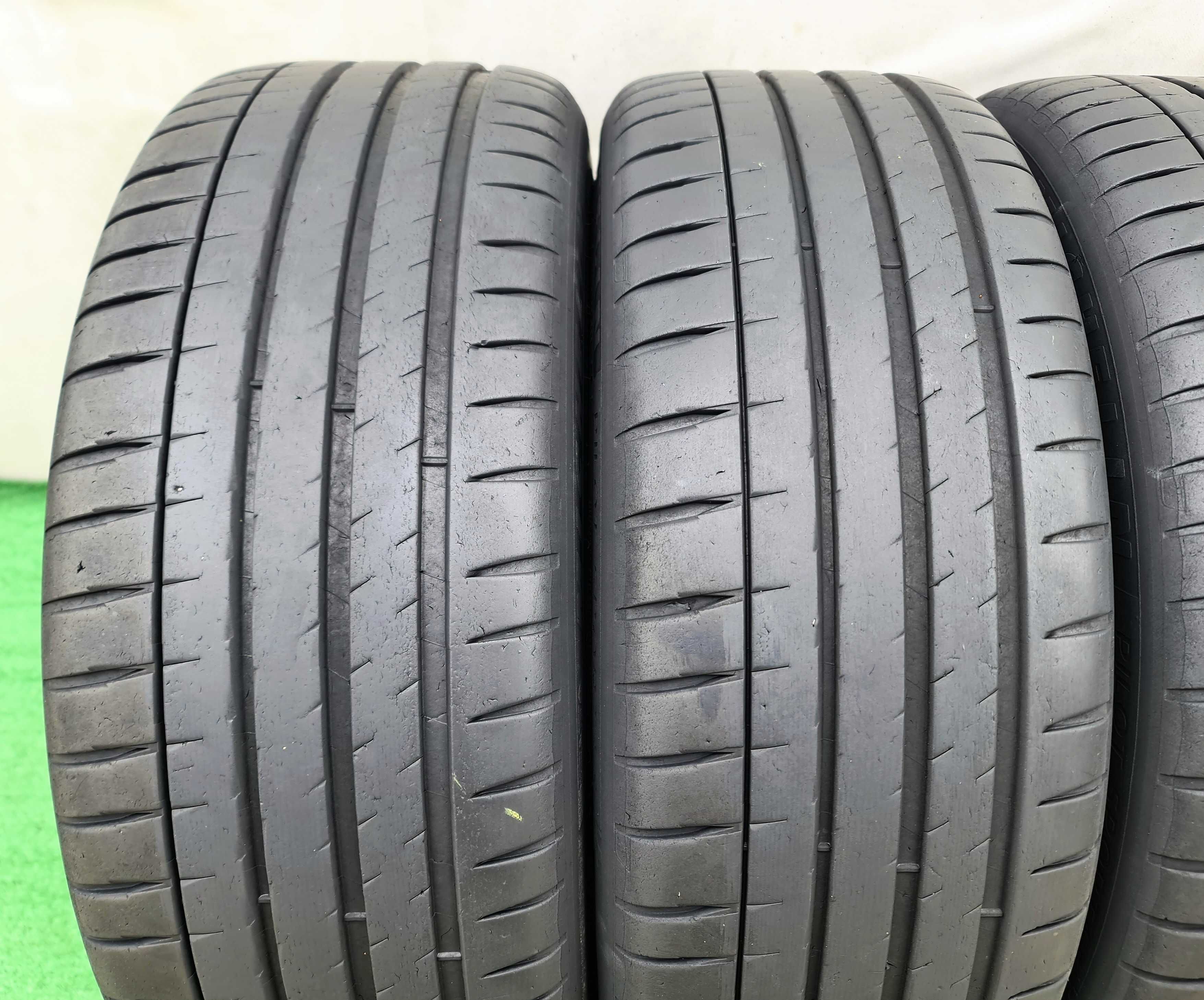 Гуми 235/45/20 MICHELIN Pilot Sport 4S- летни