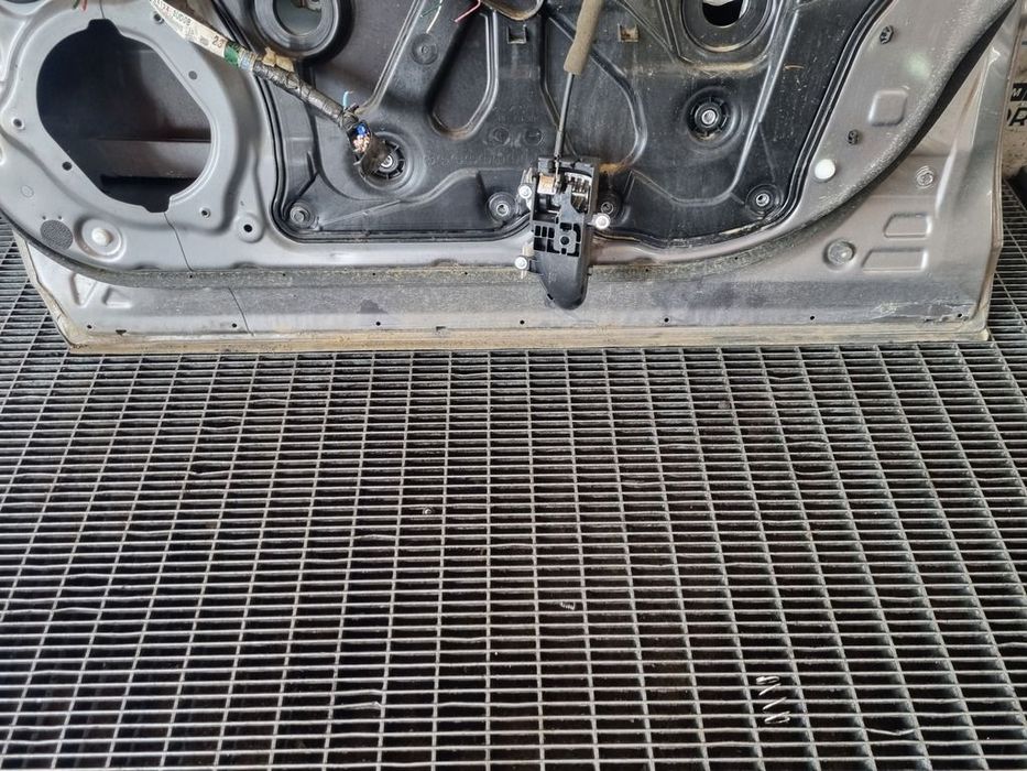 Usa Dreapta Fata Nissan X - Trail T31 Facelift 2010 - 2014 SUV 4 Usi GRI (952)