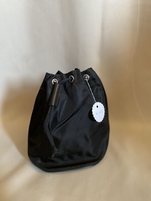 Дамски черна чанта