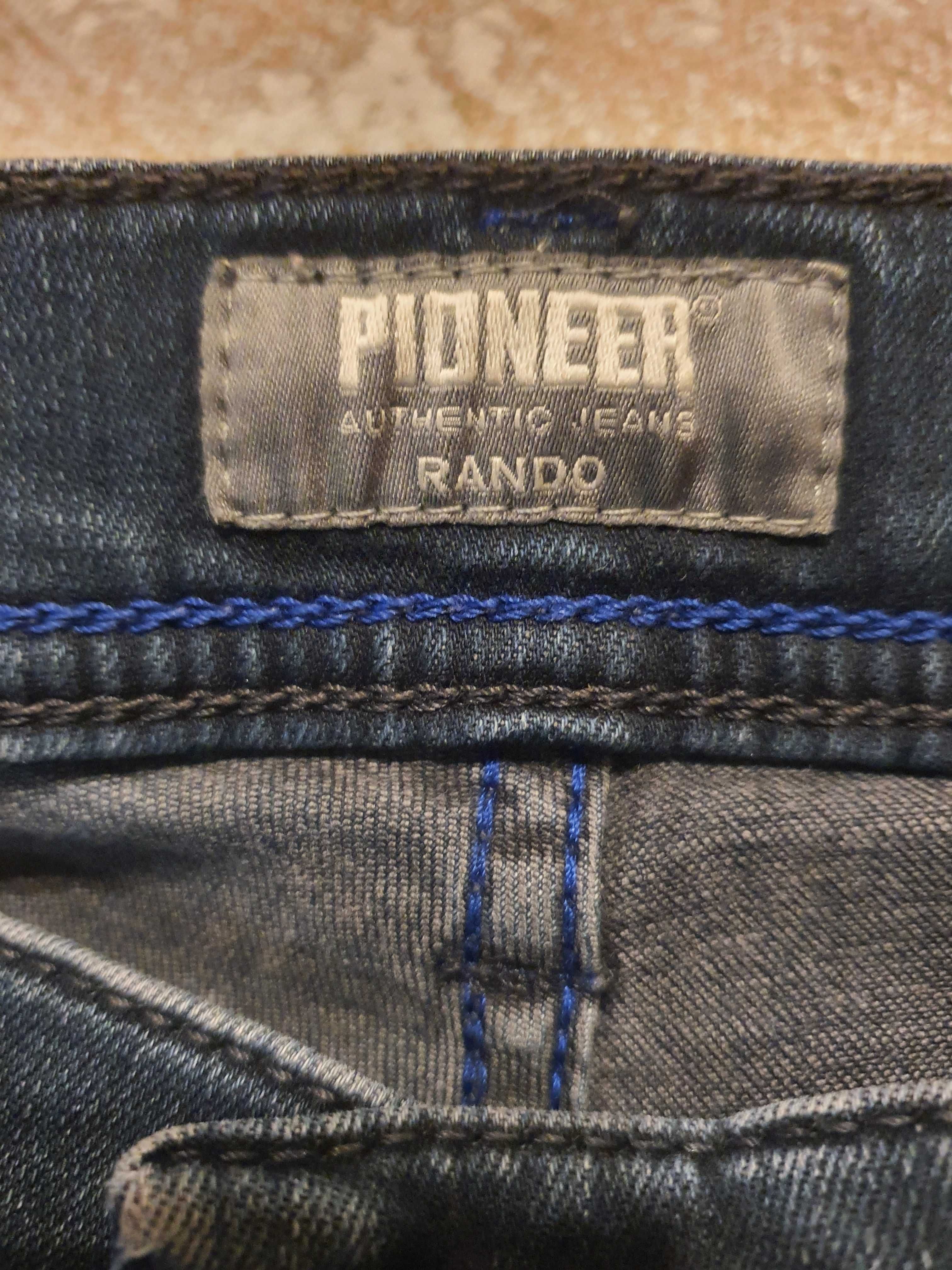 Oргинални дънки Pioneer Rando