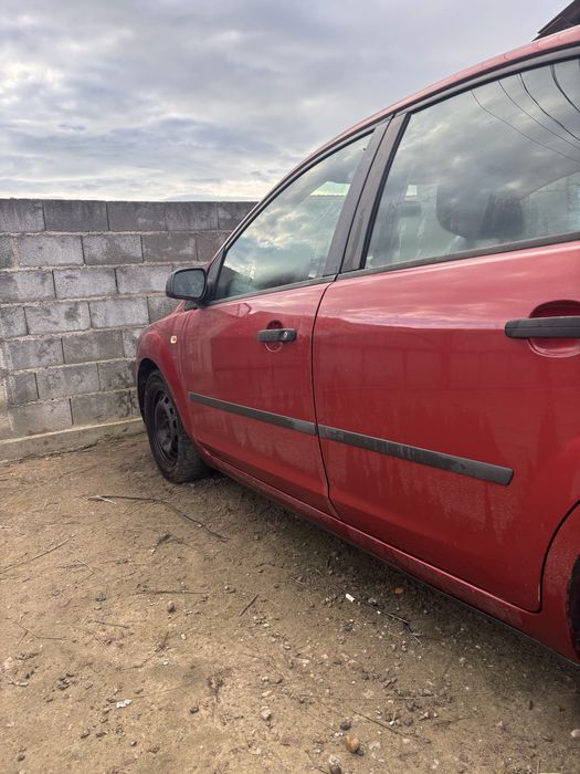 Ford Focus 1.6 benzină 2007 – motor defect