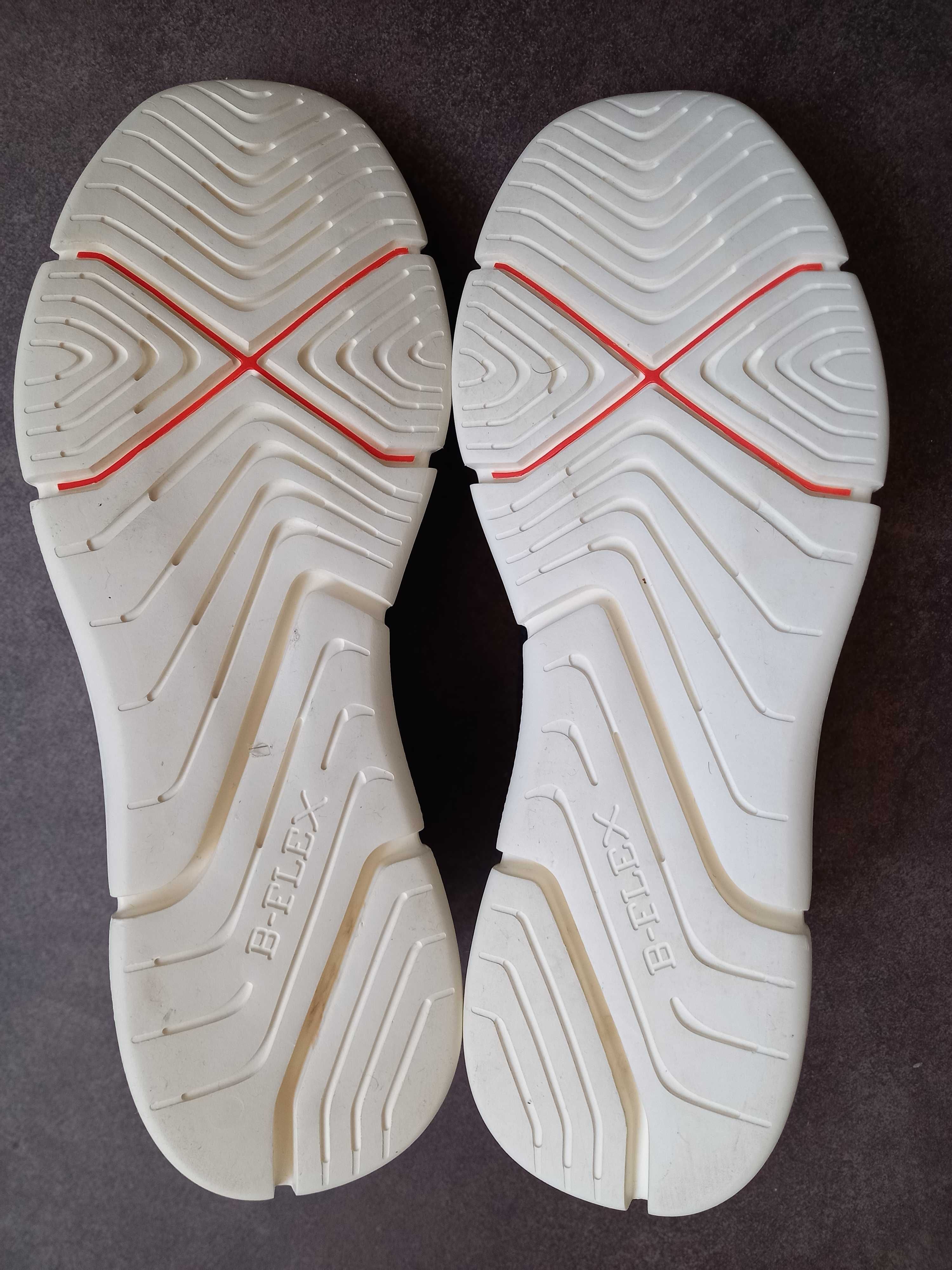 Bata b-flex  обувки